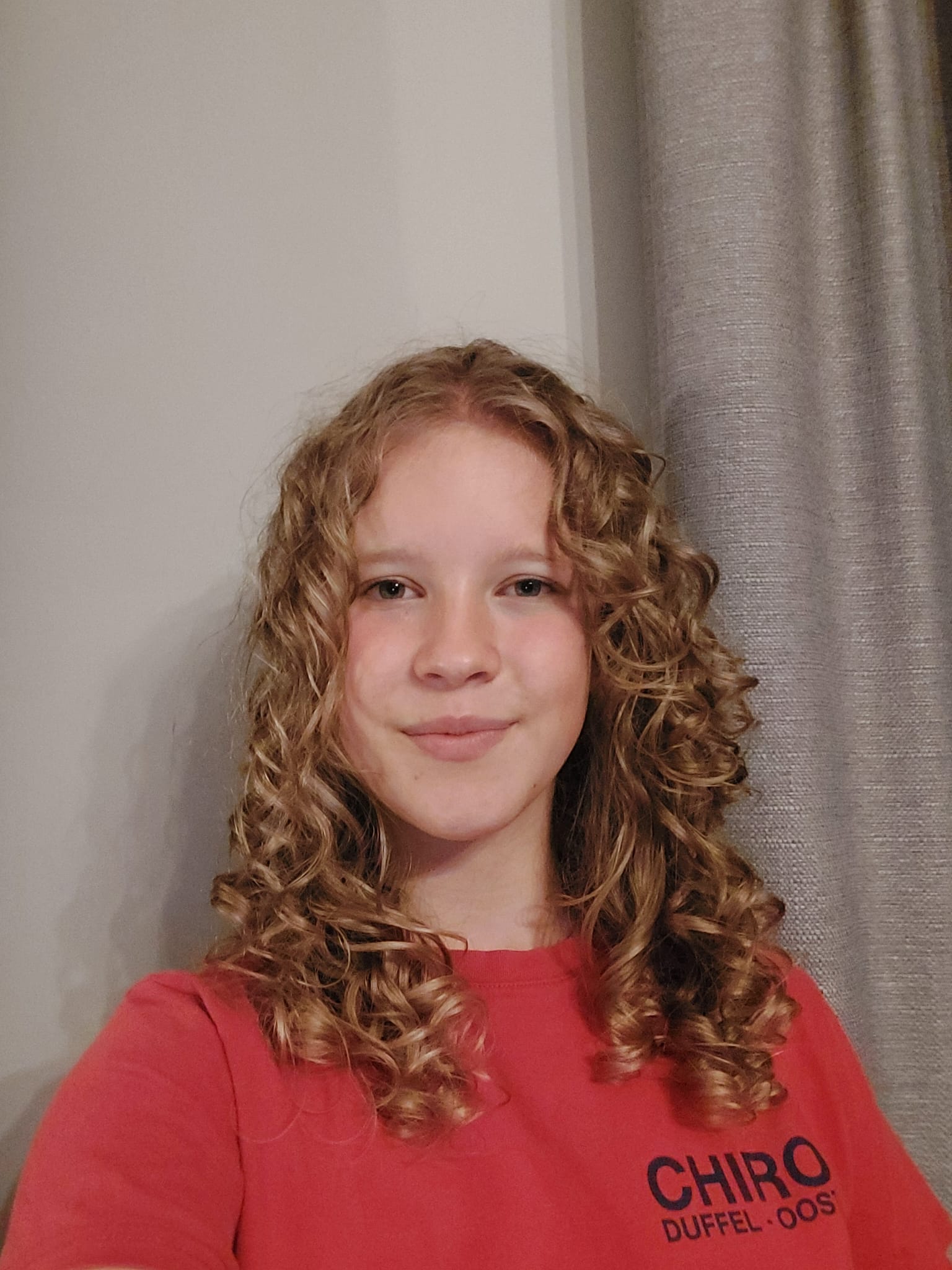 https://app.jeugdsite.com/storage/media/2215/Fien.jpeg